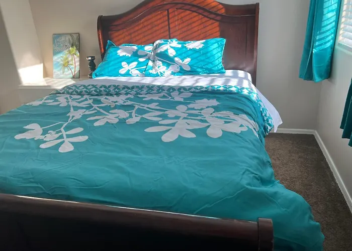 Luxurious And Affordable5br Tucson