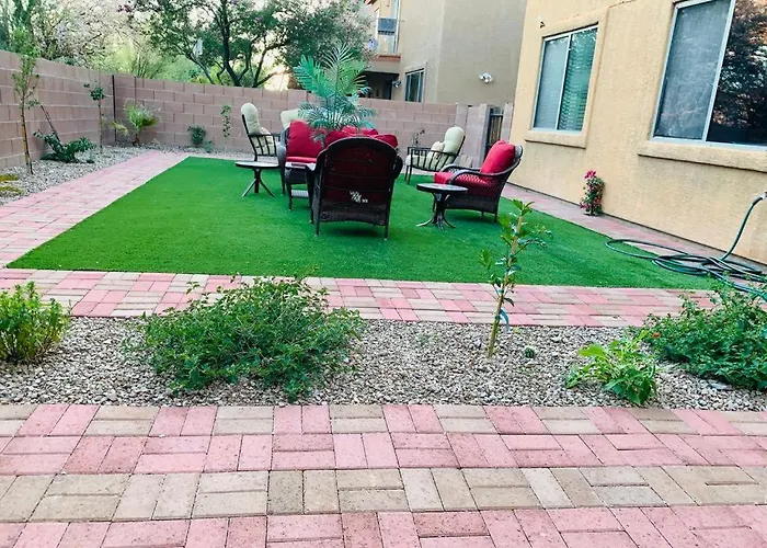 Luxurious And Affordable5br * Tucson