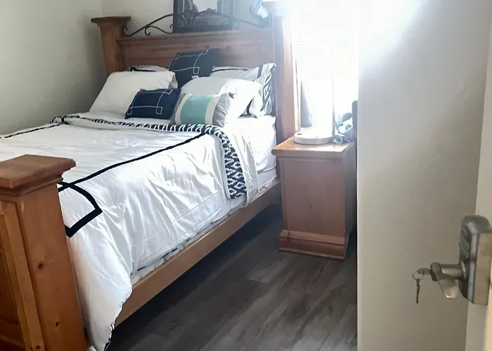 Luxurious And Affordable5br Habitación en casa particular *